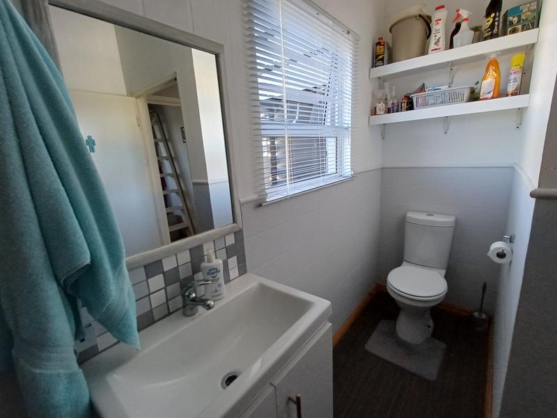 2 Bedroom Property for Sale in Kleinbaai Western Cape